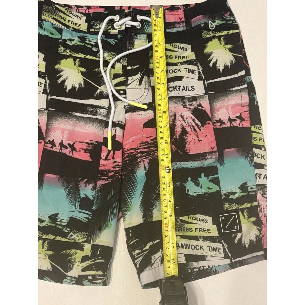 American Eagle Outfitters Multicolor Graphic Board Shorts XS
